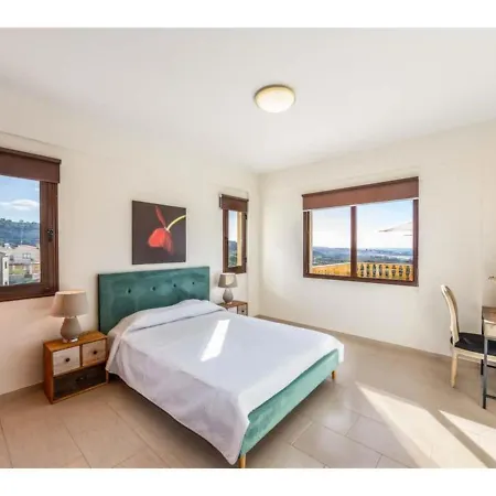 Aqua View - Three Bedroom With Private Swimming Pool